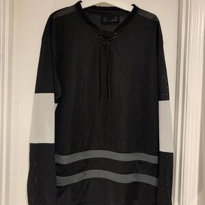 Three Feathers UO Brand Mesh Jersey Shirt